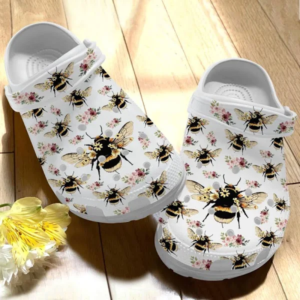 Beautiful Bee Floral Pattern Slippers