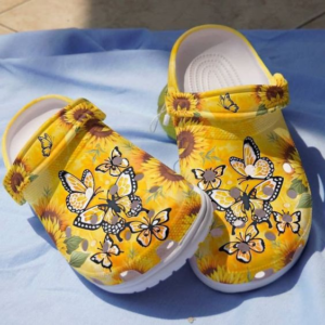 Beautiful Butterflies With Sunflower In the Sunlight Slippers