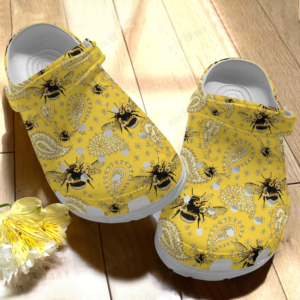 Beautiful Bee Pattern Clogs