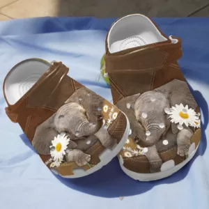 Cute Baby Elephant With Tiny Daisies Clogs Shoes