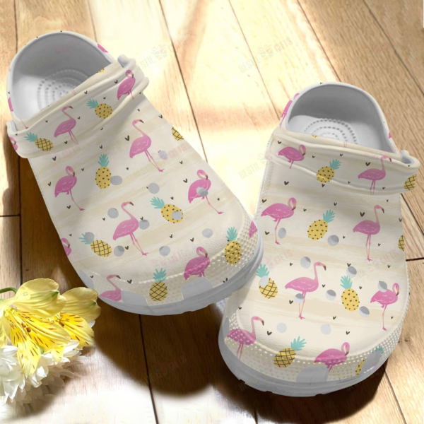 Cute Flamingo And Pineapple Pattern Clogs Shoes, Animal Print ClogsCute Flamingo And Pineapple Pattern Clogs Shoes, Animal Print Clogs