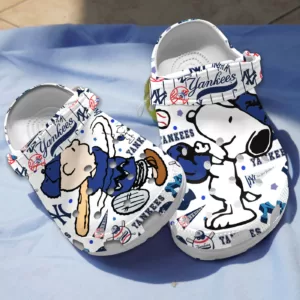 Peanuts Snoopy New York Yankees Clogs For Kids And Adults