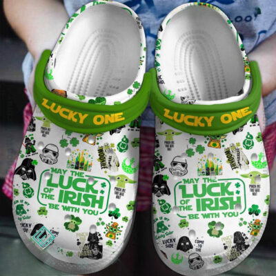 unique-crocs-star-wars-lucky-one-st.patricks-day-clogs-vtwtc