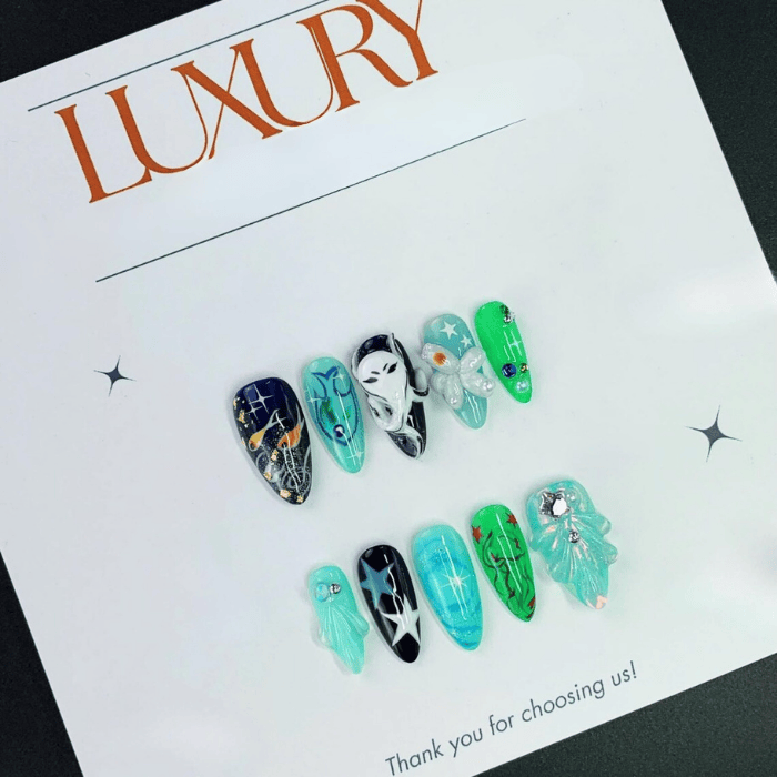 Pretty Starry Night Halloween Spirit Press-on Nail Box